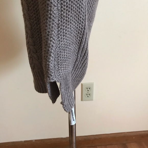 SWEATER DRESS - Picture 5 of 5